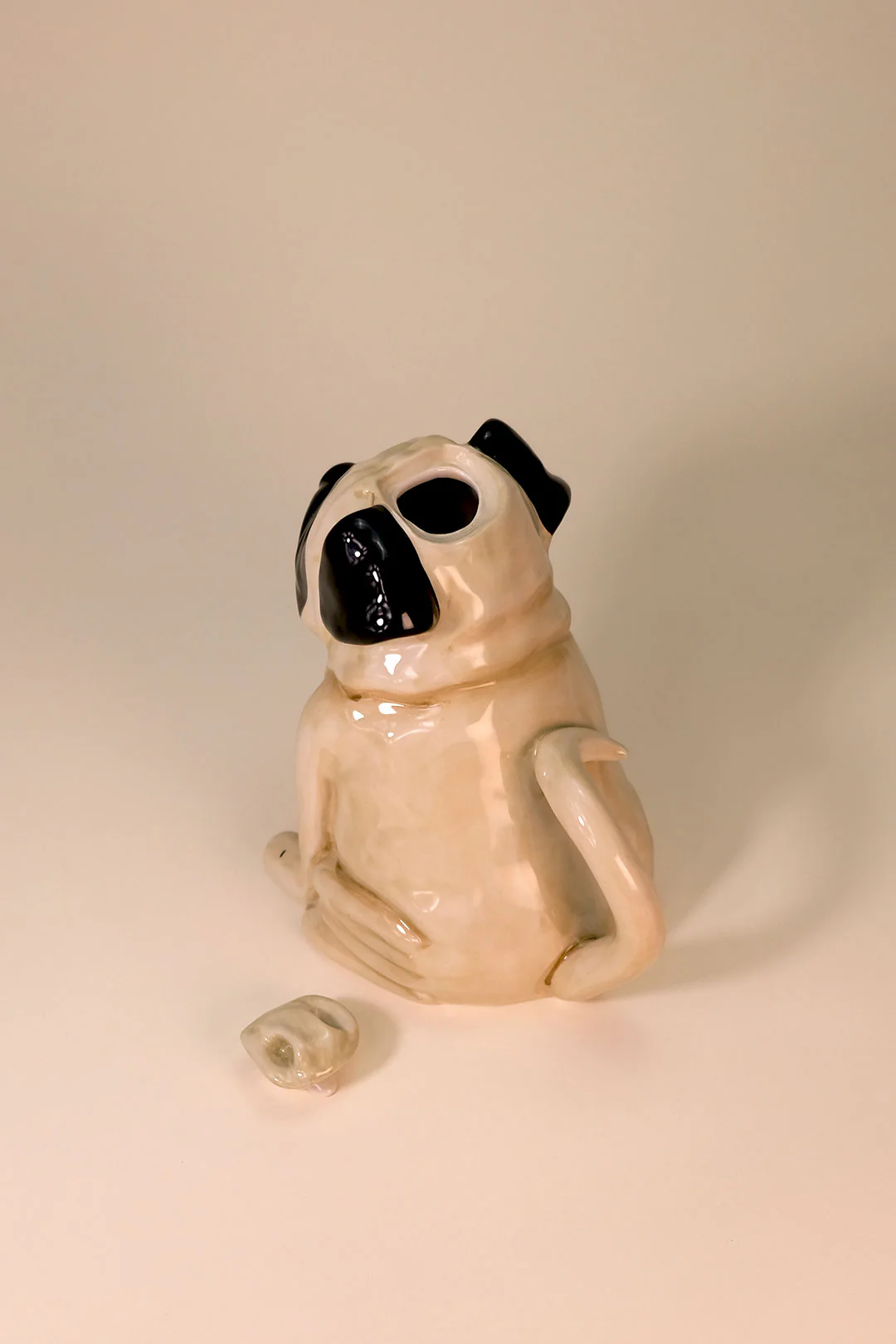 Pug Teapot - Cream - Image 3