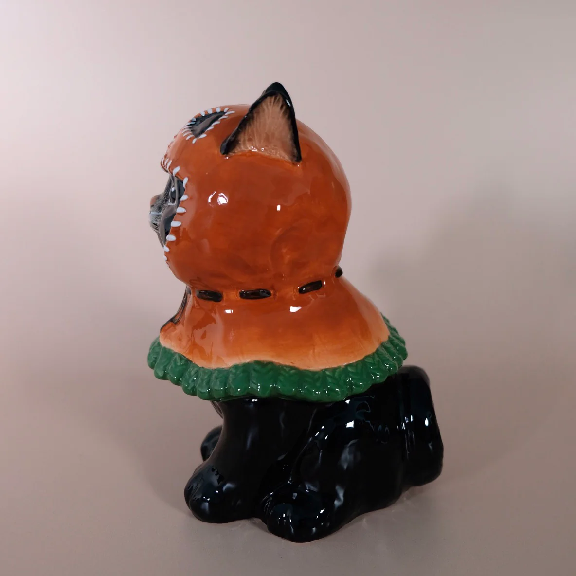 PumpkinHead Cat Figurine - Image 3