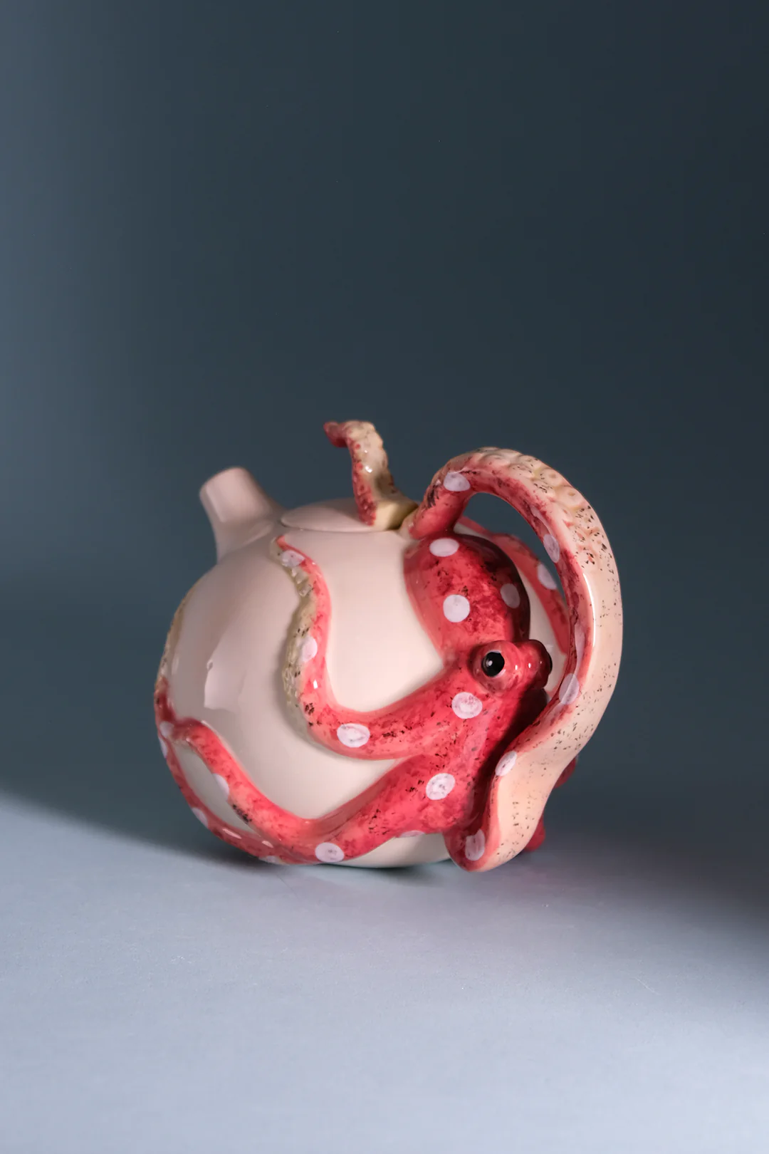 Red Circular Octopus Teapot - Image 2
