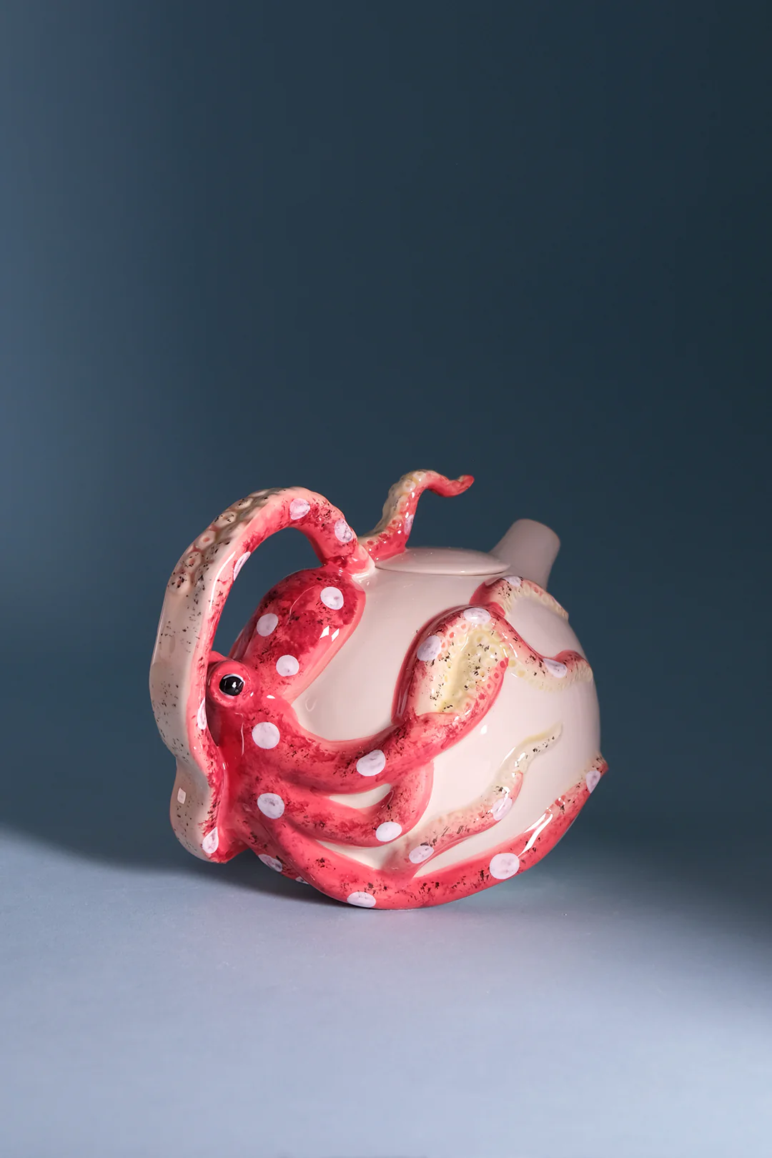 Red Circular Octopus Teapot - Image 3