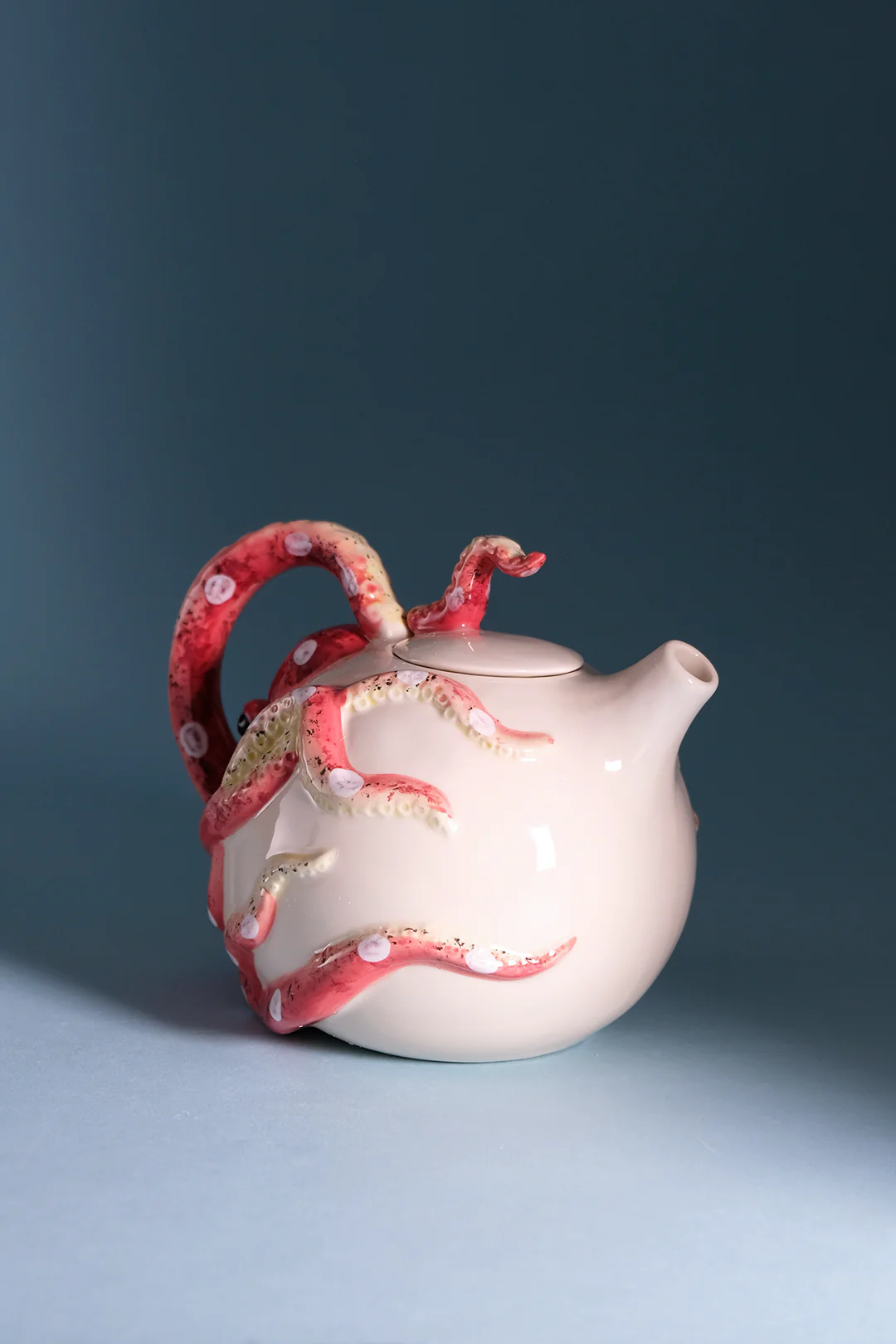 Red Circular Octopus Teapot - Image 4