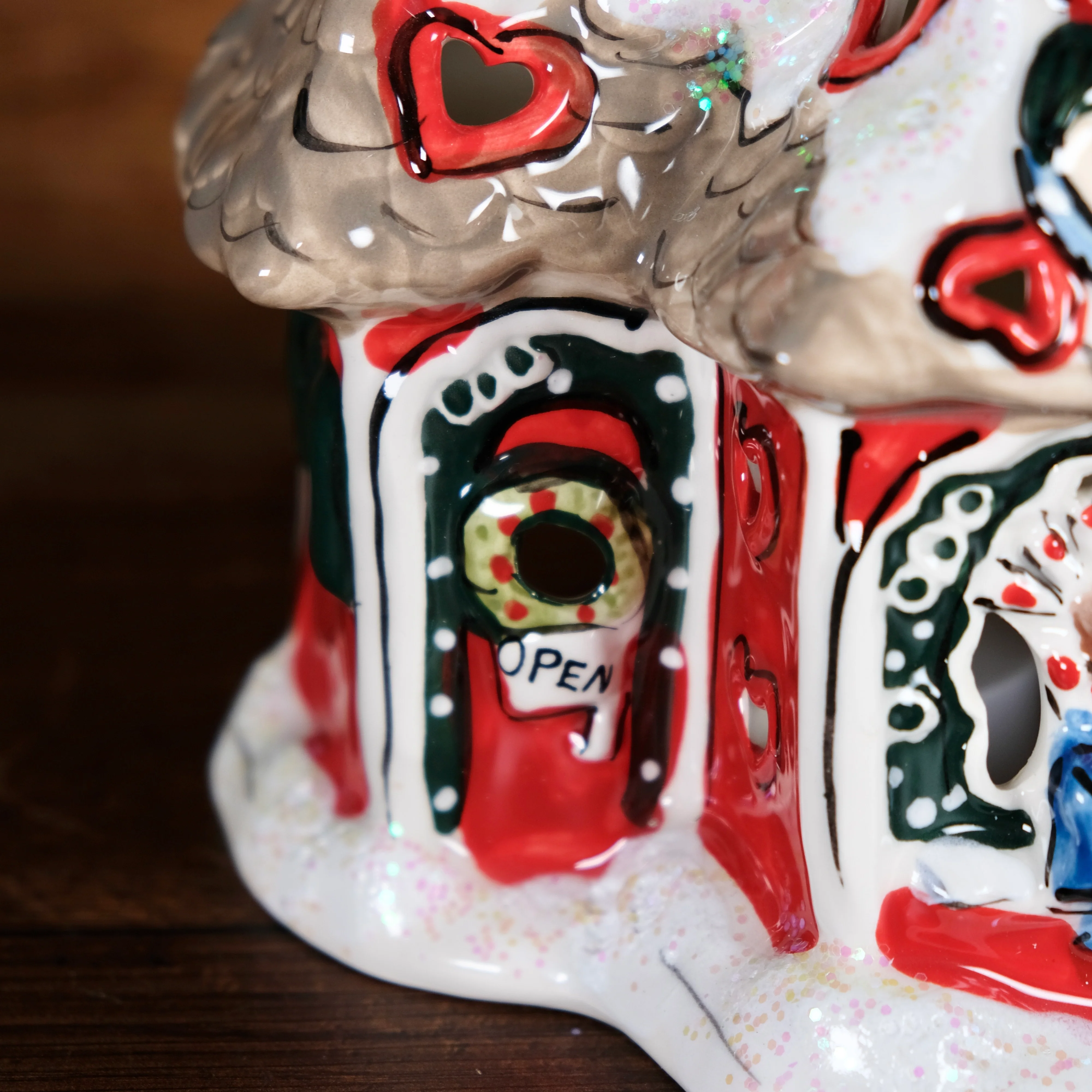 ReindeerVille - Donner's Reindeer Games Toy Shop Candle House - Image 8