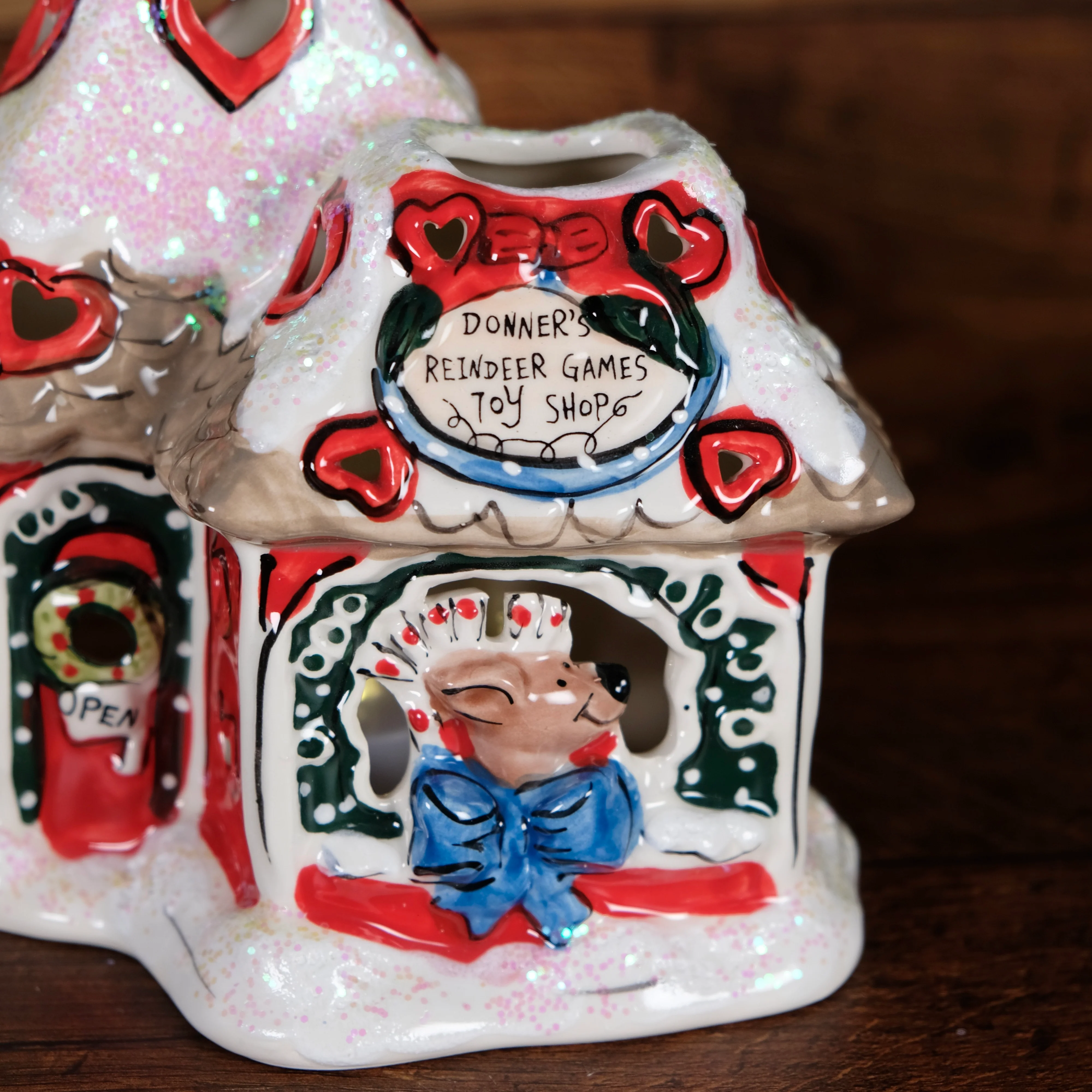 ReindeerVille - Donner's Reindeer Games Toy Shop Candle House - Image 9
