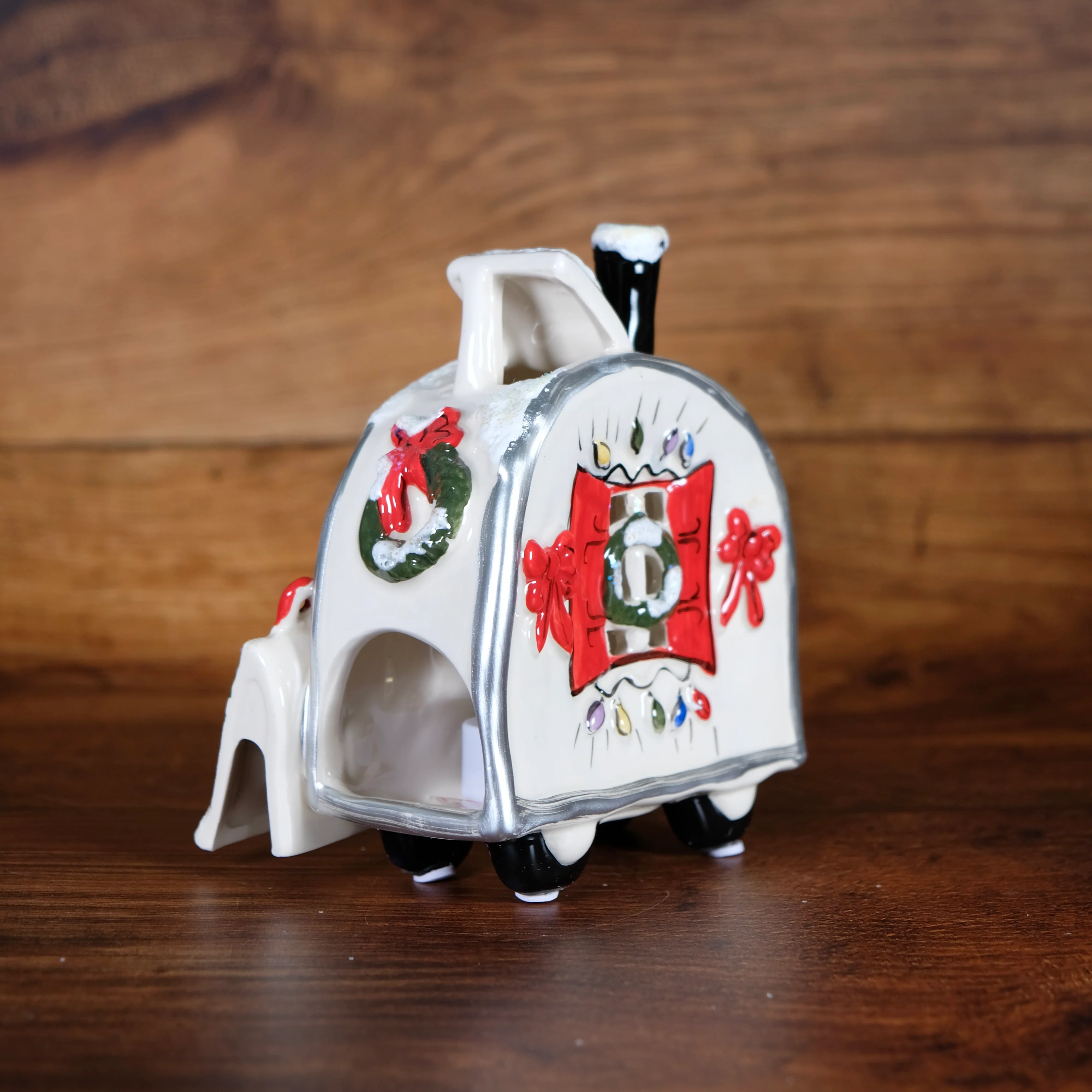 ReindeerVille - Prancer's Hot Chocolate Stand Candle House - Image 5