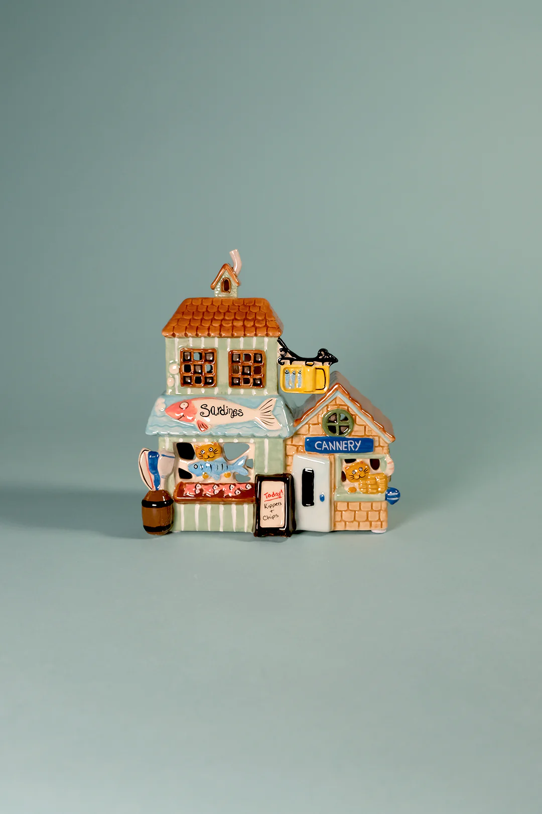 Sardine Shop Candle House
