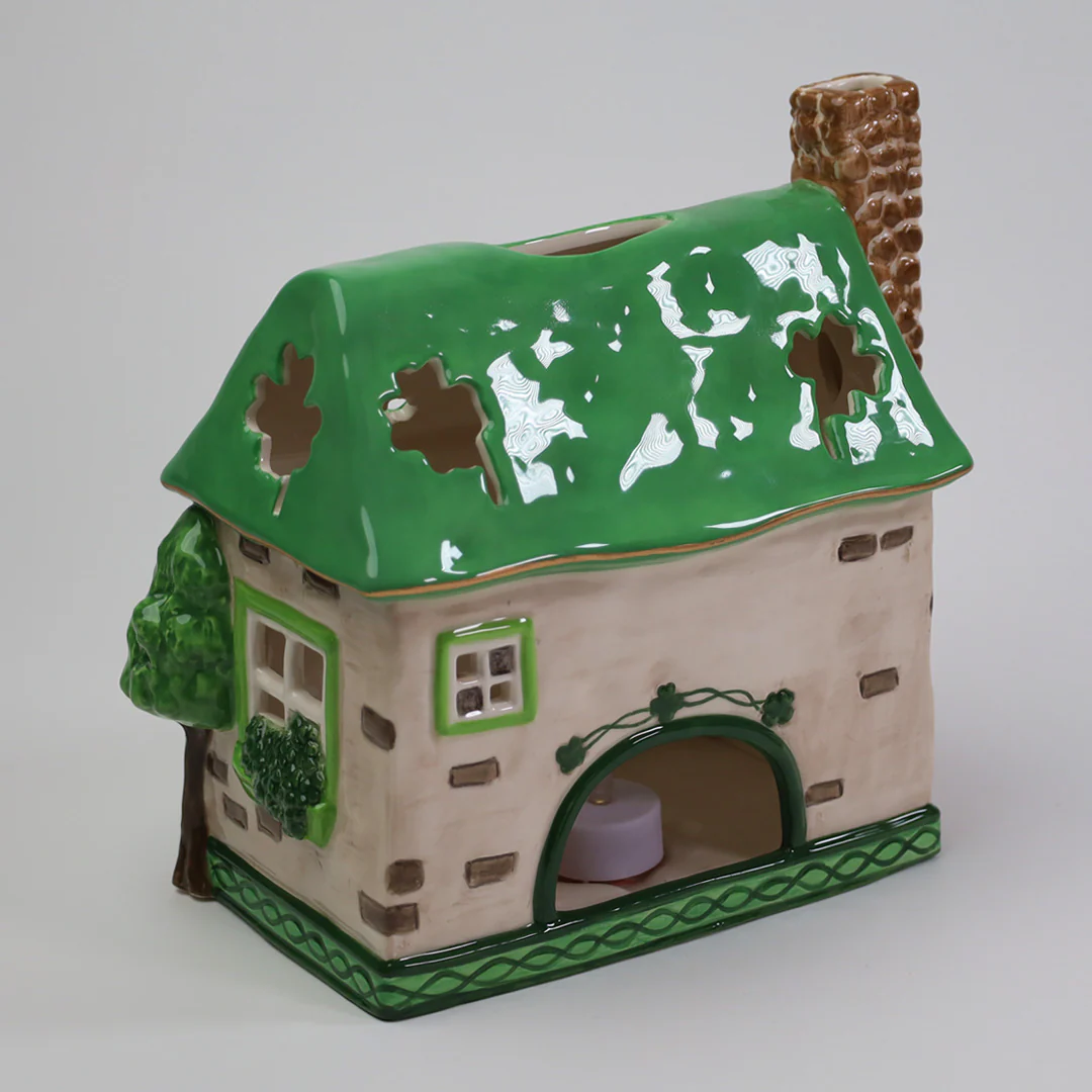 SHAMROCK COTTAGE CANDLE HOUSE - Image 2