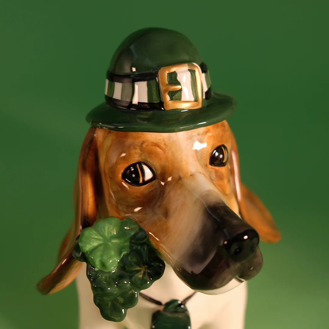 Finley the Irish Hound Figurine - Image 5