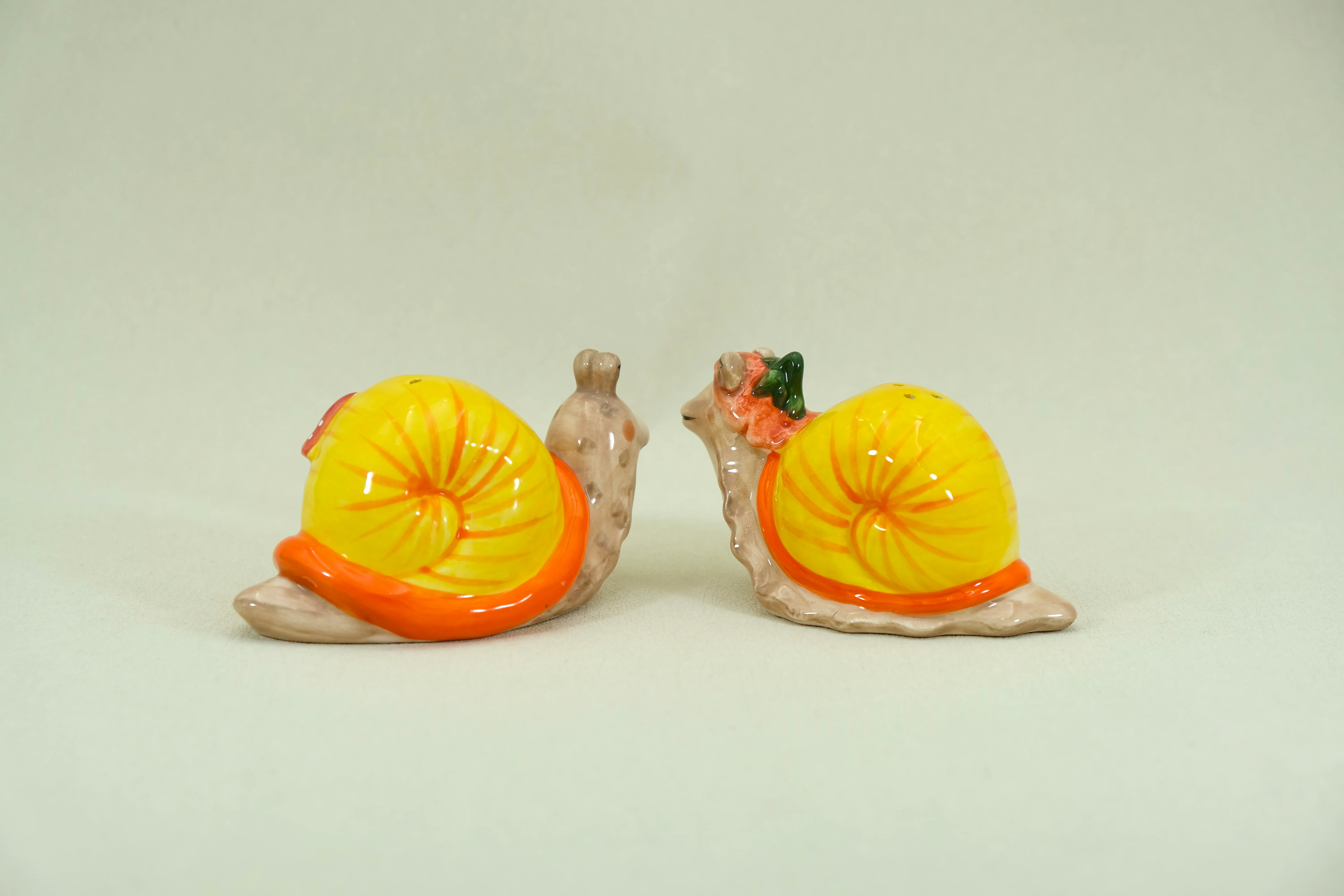 SNAIL SALT & PEPPER SET - Image 4