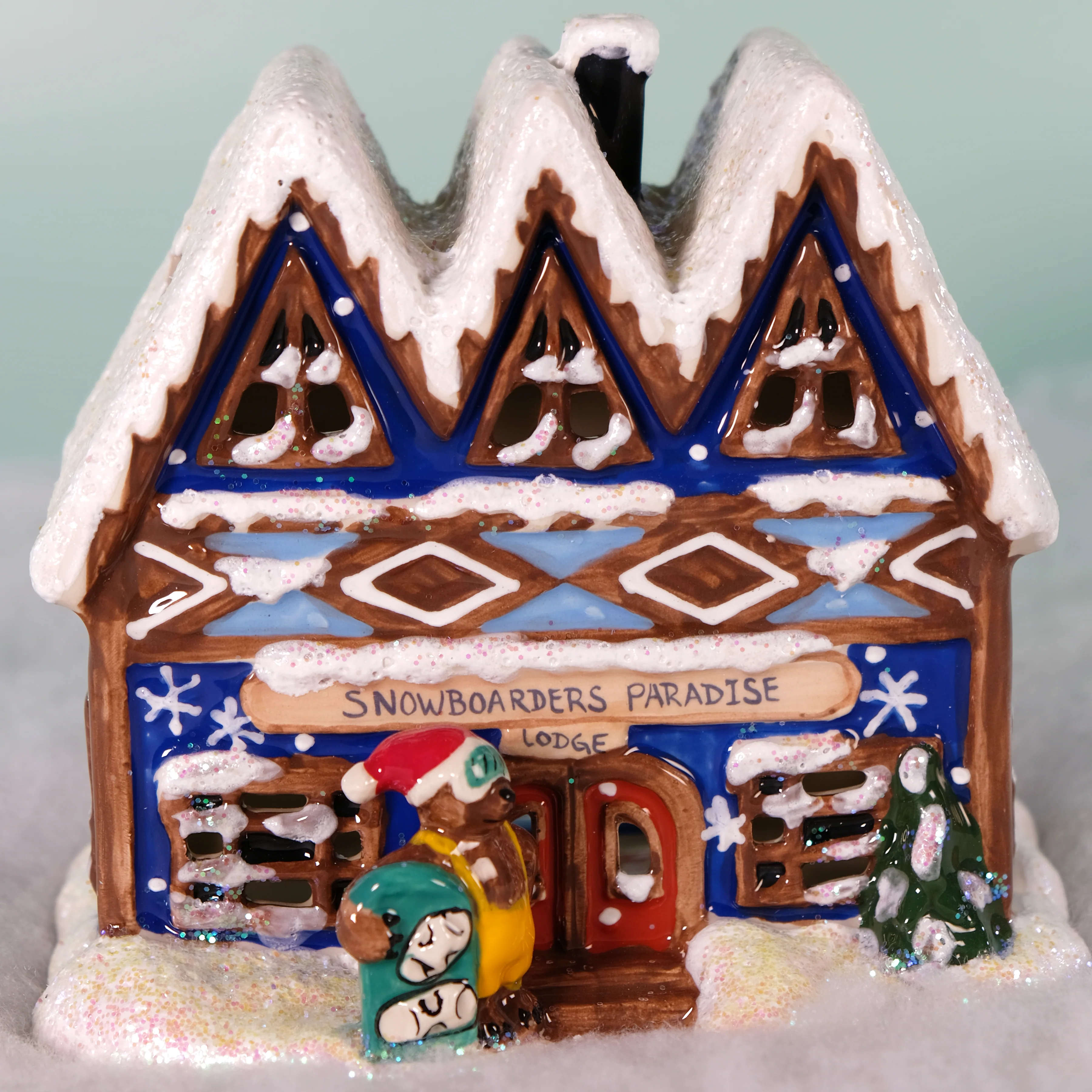 Snowboarders Paradise Candle House - Image 7