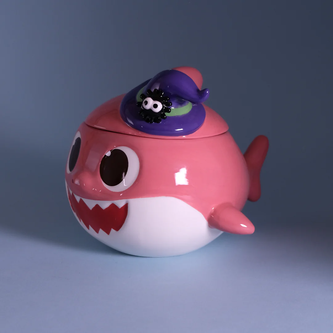 Spooky Mommy Shark Family Figural Container - Image 2