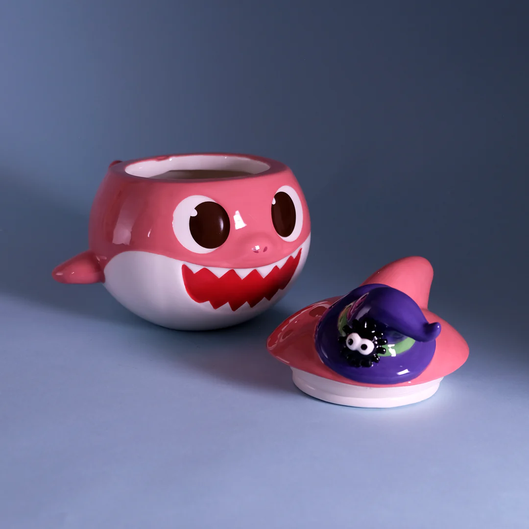 Spooky Mommy Shark Family Figural Container - Image 5