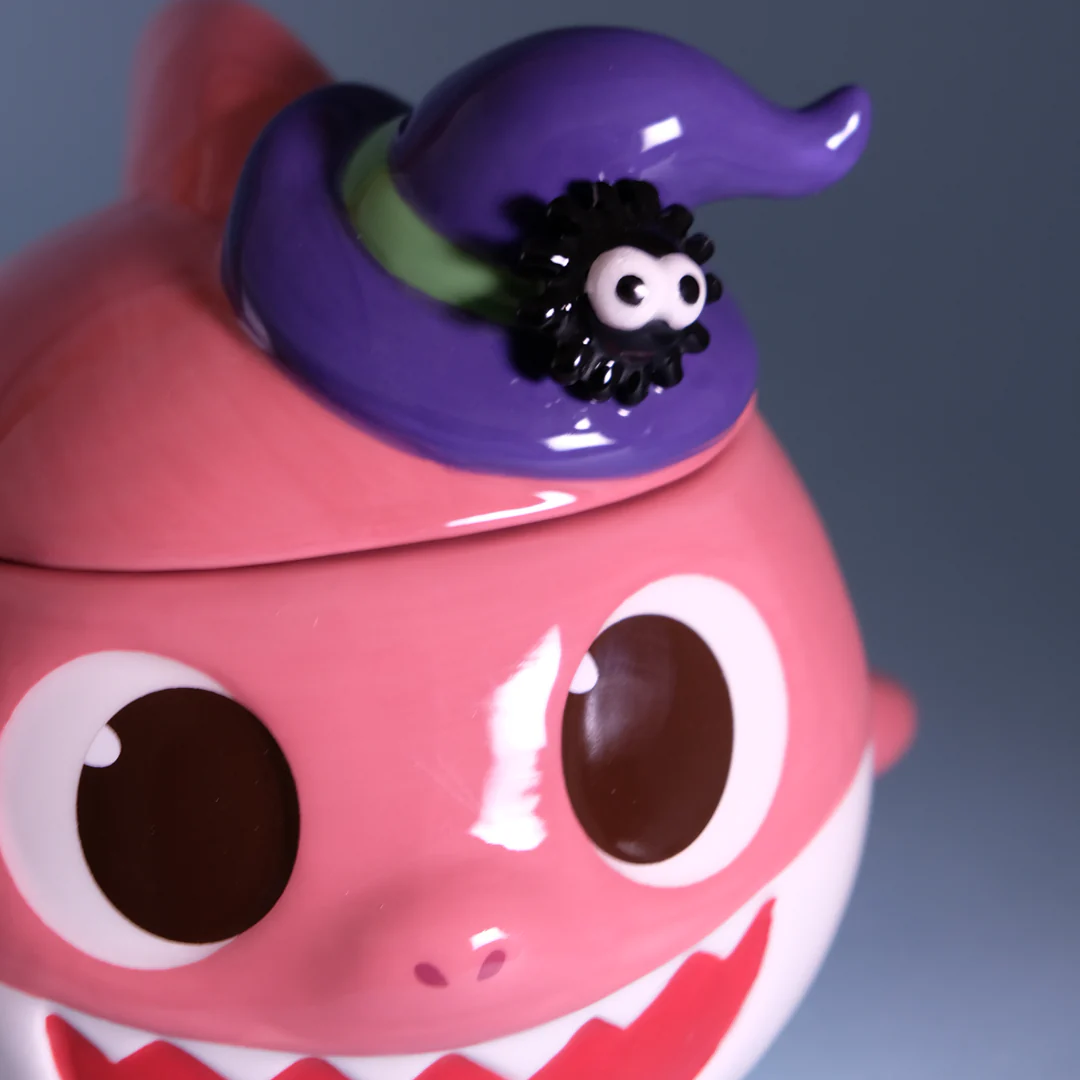 Spooky Mommy Shark Family Figural Container - Image 6