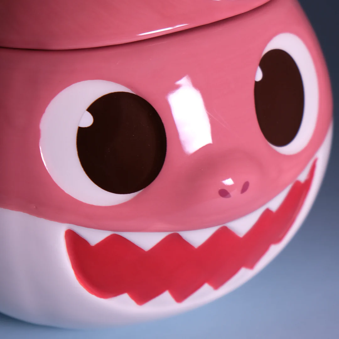 Spooky Mommy Shark Family Figural Container - Image 7