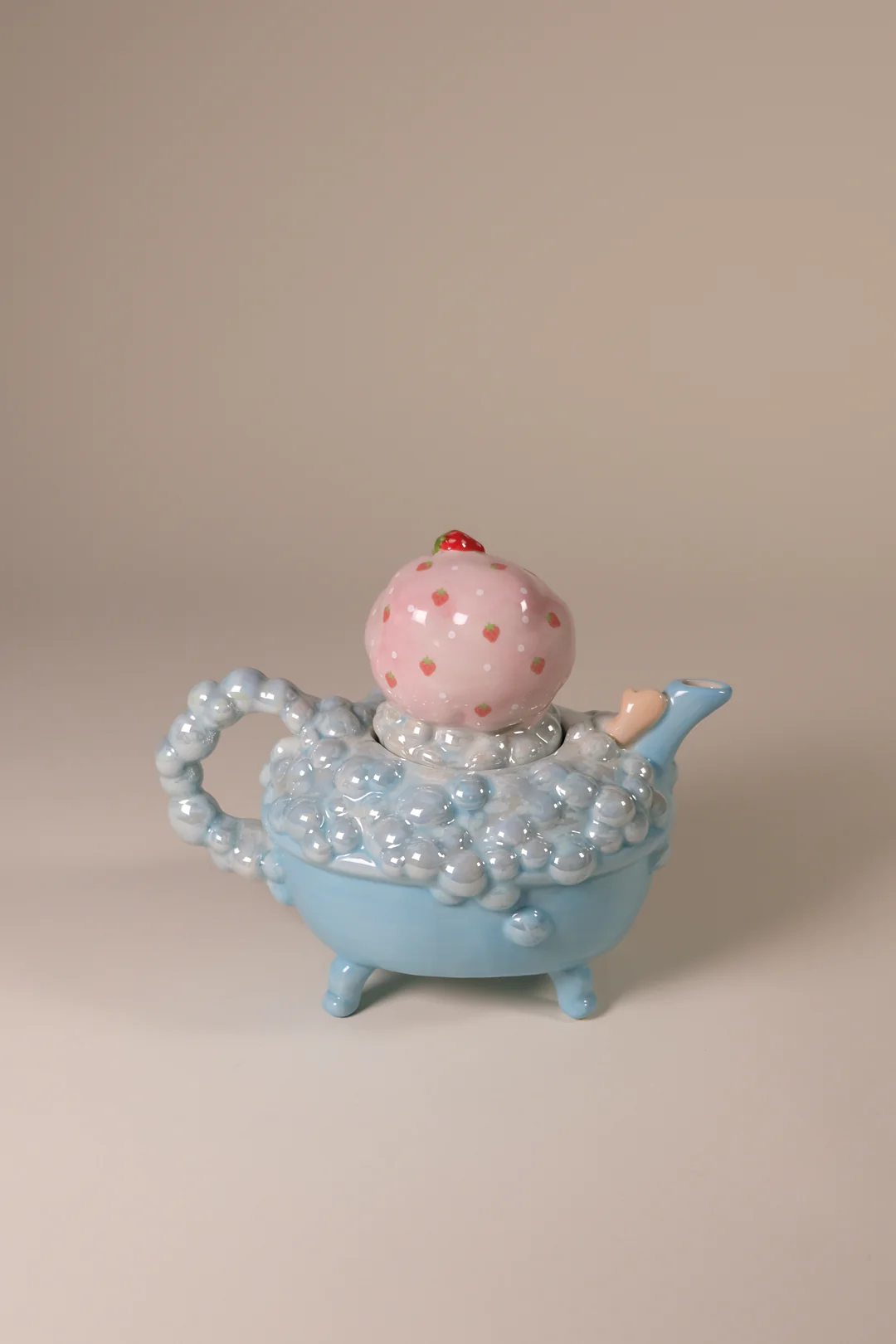 Strawberry Shortcake Bath Time Teapot - Image 3