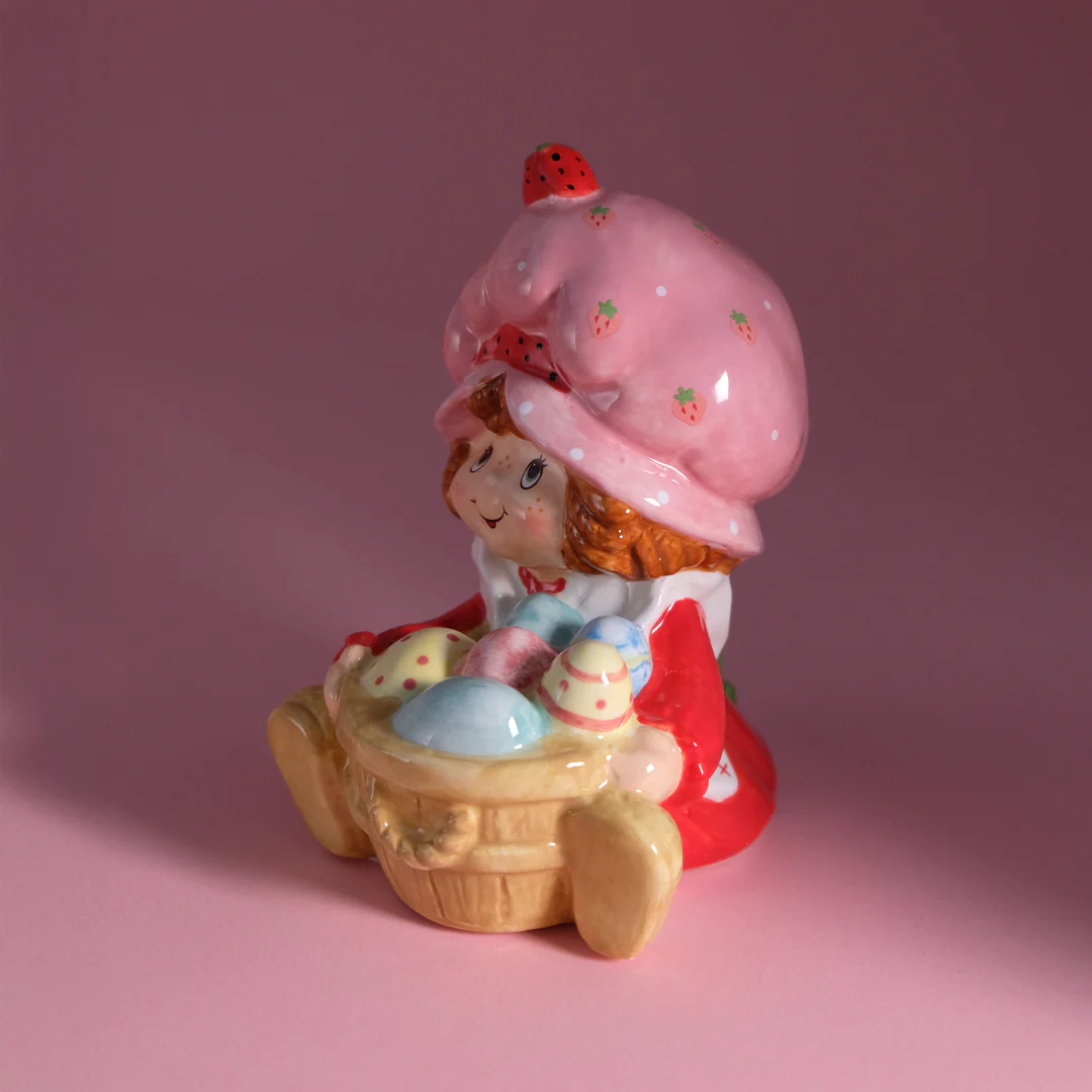 Strawberry Shortcake Eggs for Days Figurine - Image 4