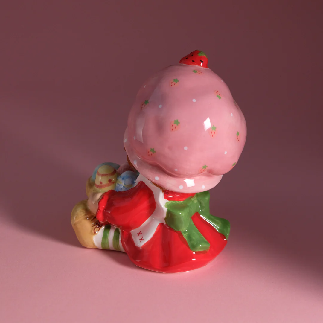 Strawberry Shortcake Eggs for Days Figurine - Image 5