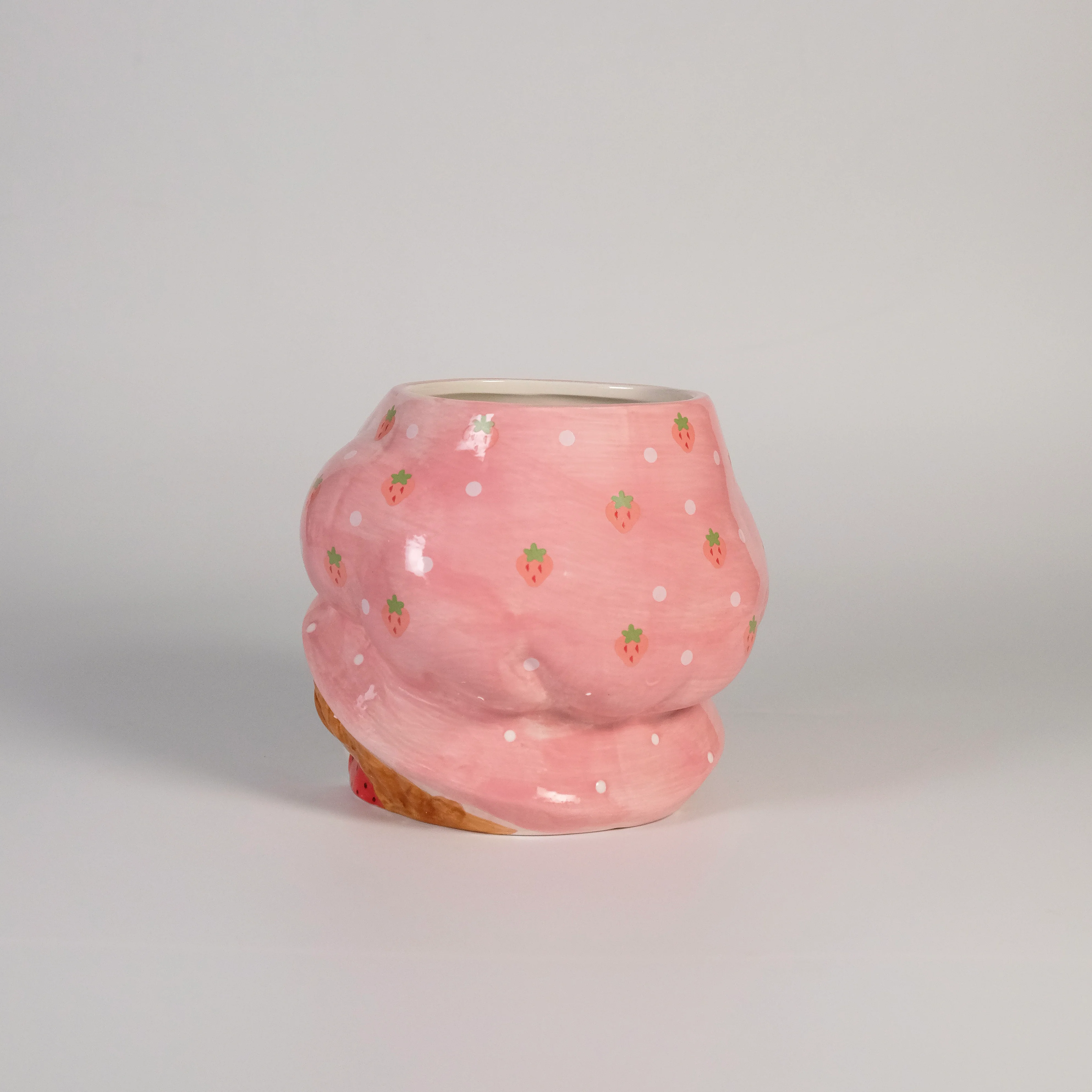 Strawberry Shortcake Figural Planter - Image 4