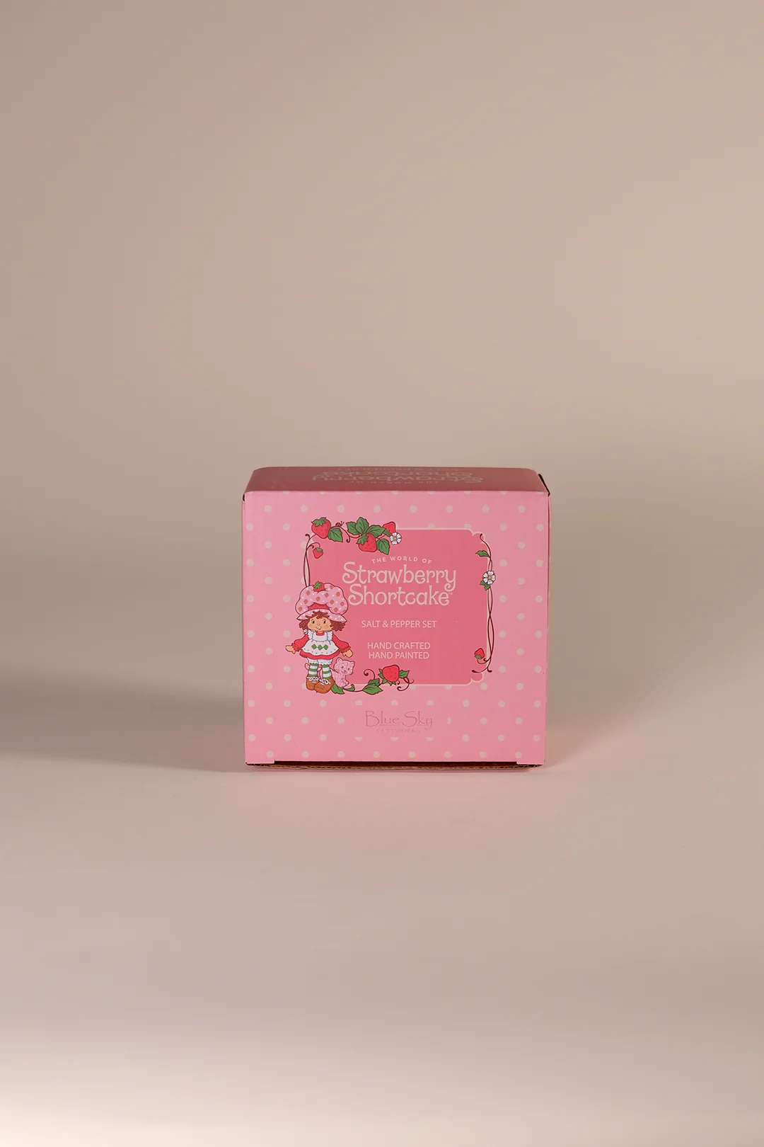 Strawberry Shortcake Growing Love Salt and Pepper Shaker - Image 3
