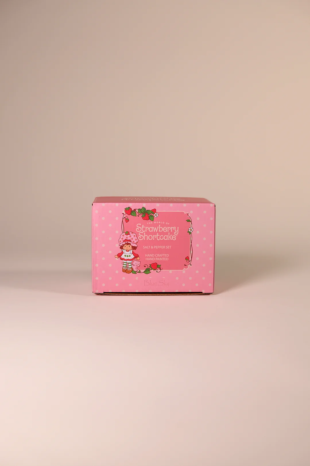 Strawberry Shortcake Purr-fect Knitting Time Salt and Pepper Set - Image 3