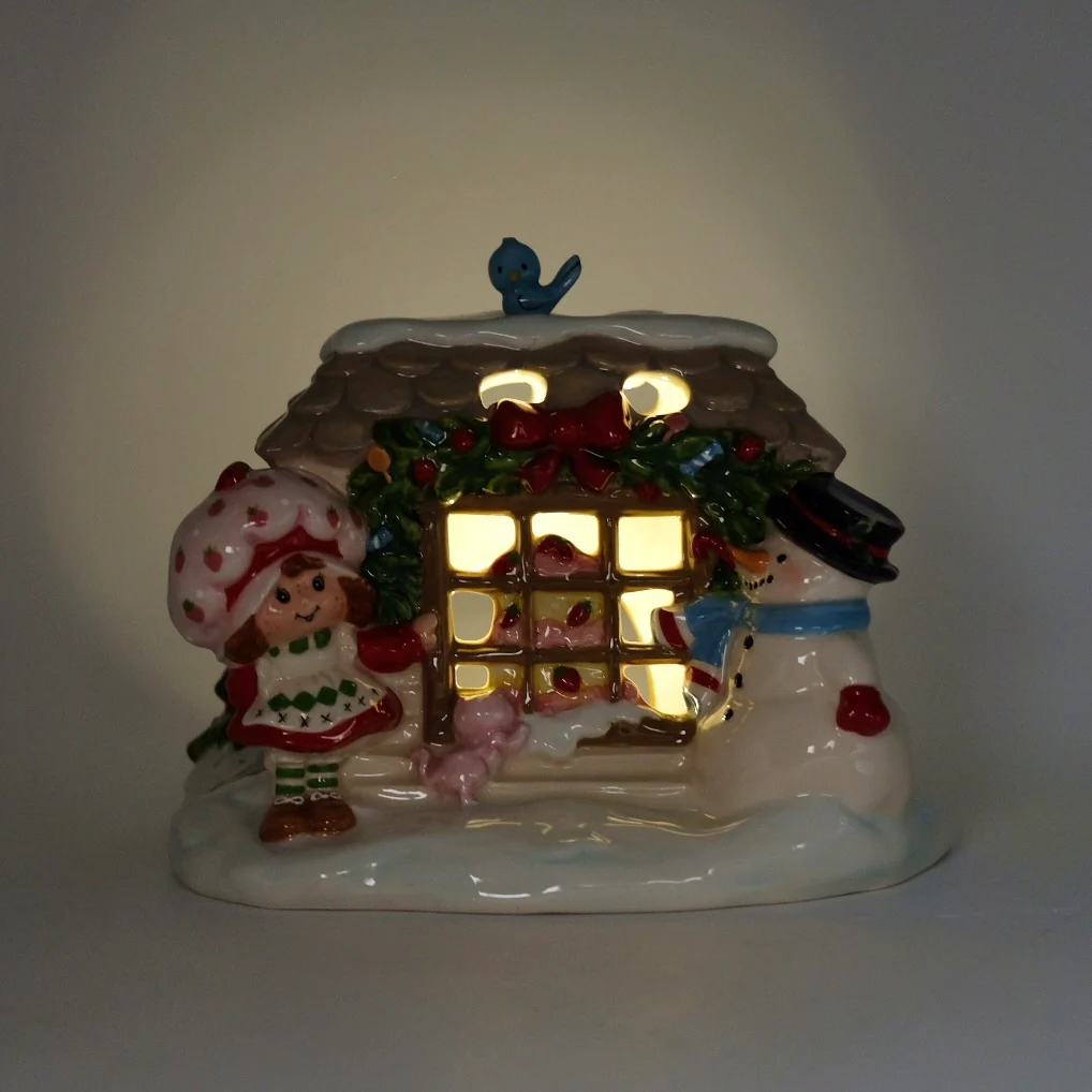 Strawberry Shortcake Snowflake Sweetness Candle House - Image 10