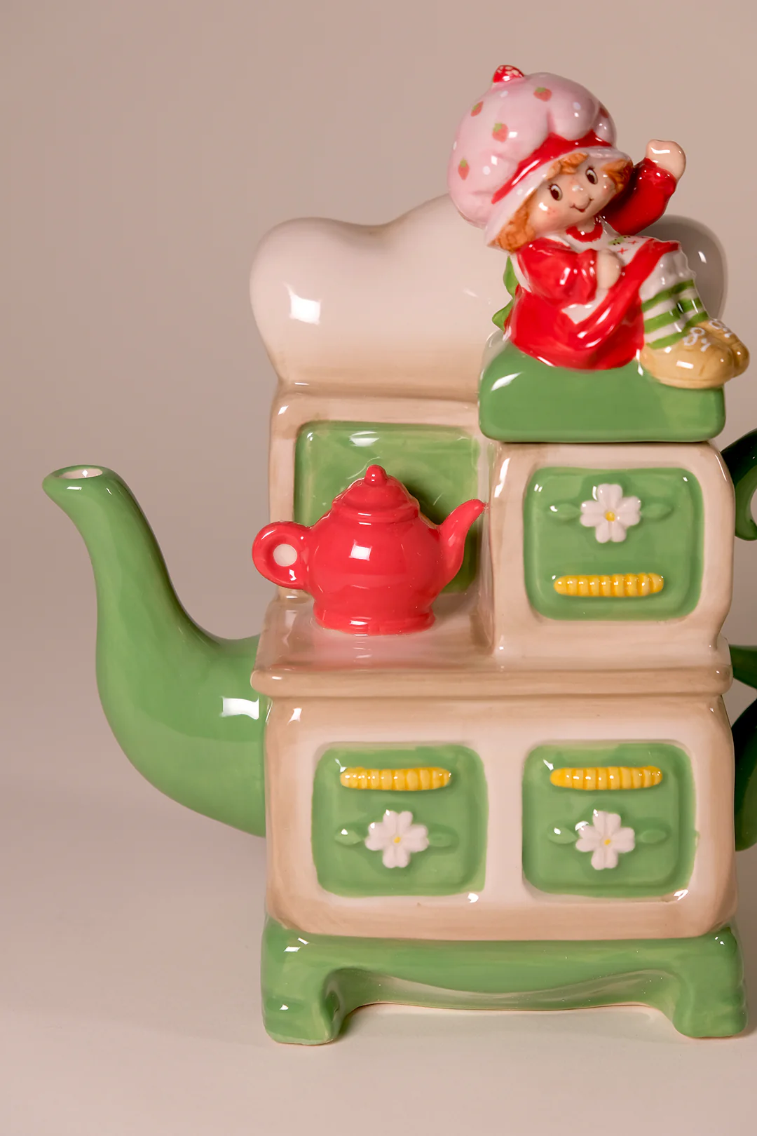 Strawberry Shortcake Tea on the Stove Teapot - Image 7