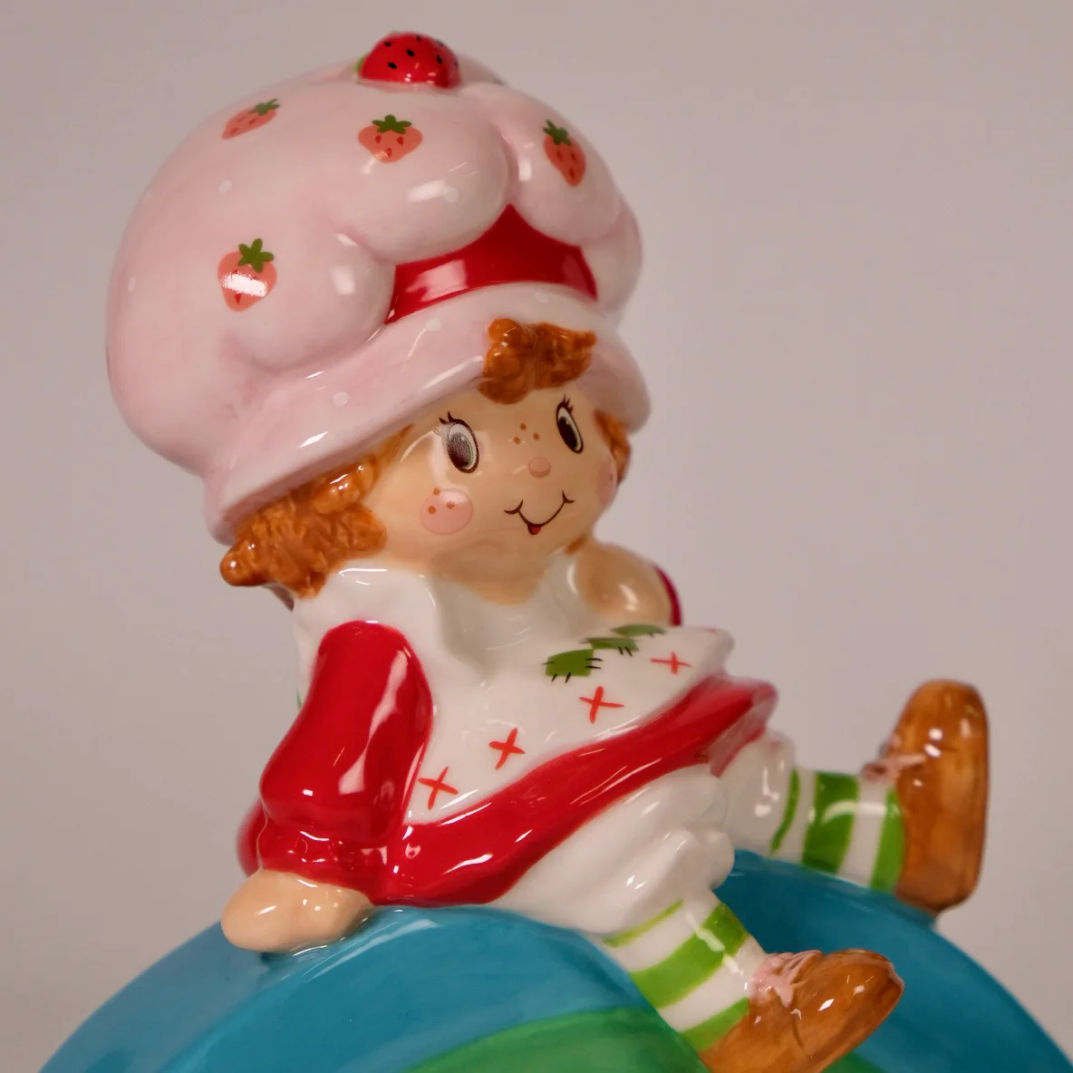 Strawberry Shortcake Very Sunshine Delight Figurine - Image 6