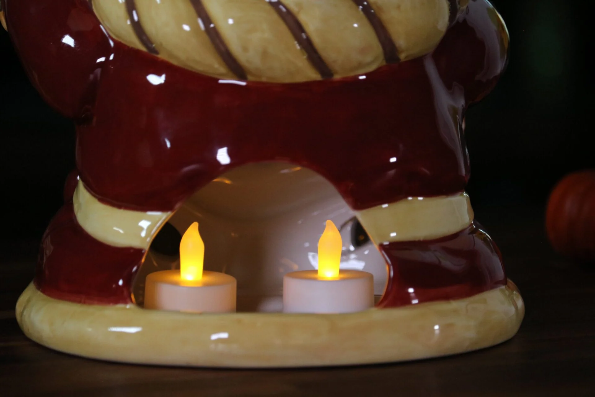 Sunflower Harvest Gnome Tealight Holder - Image 4