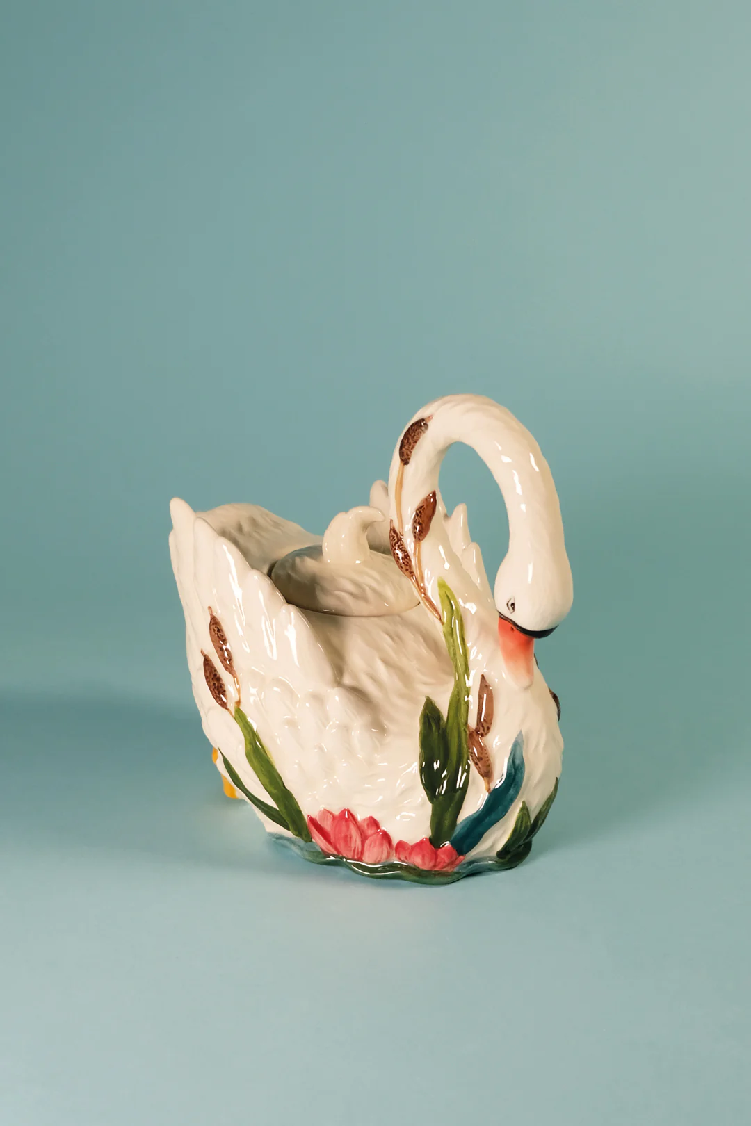 Swan Teapot - Image 4
