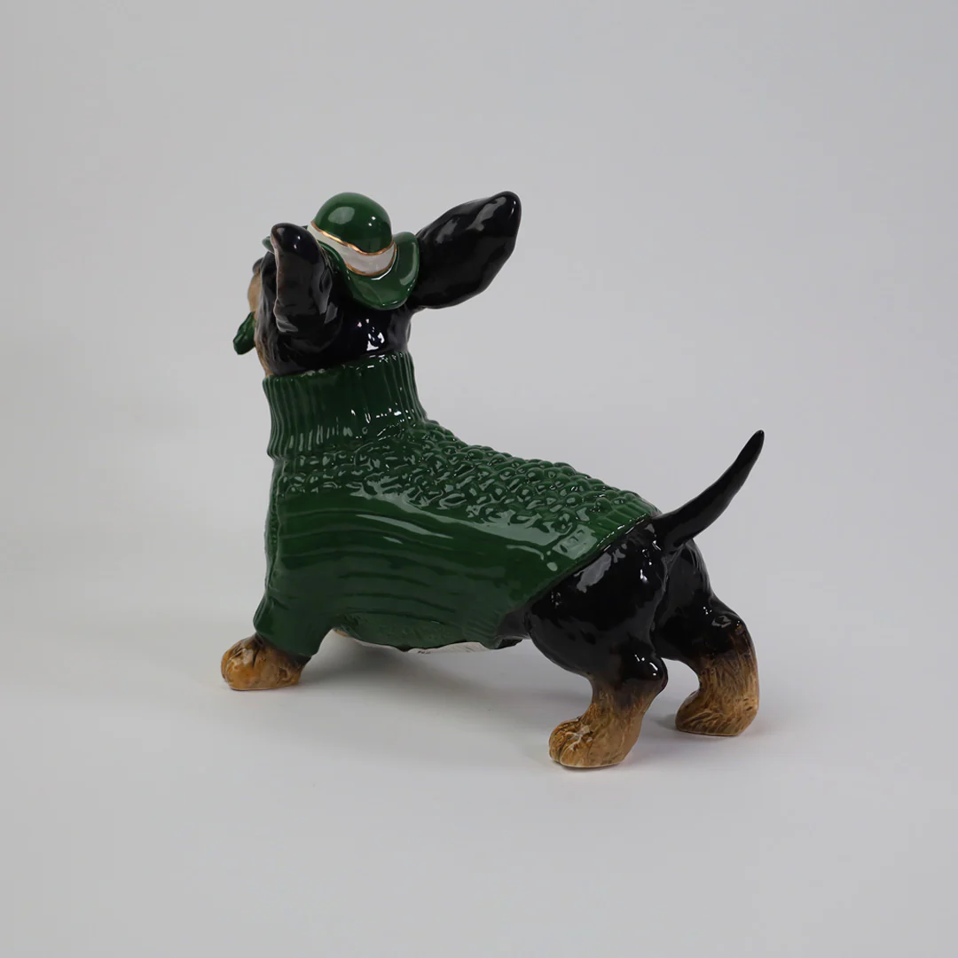 Cillian the Dachshund figurine - Image 3
