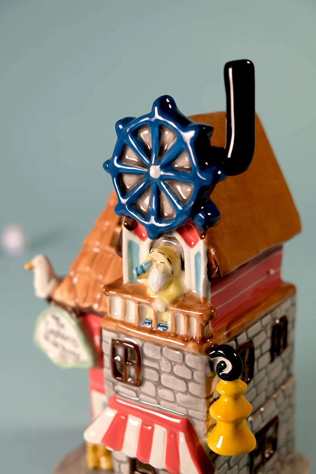 The Captain's Hideaway Candle House - Image 8