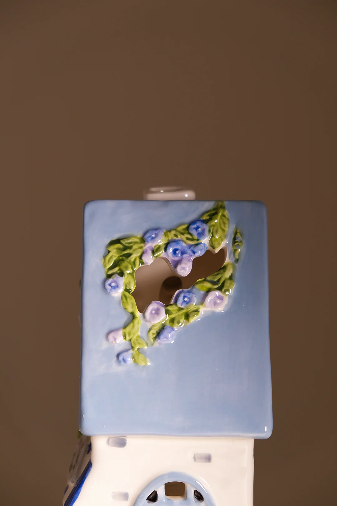 The Morning Glory Gatehouse Candle House - Image 8