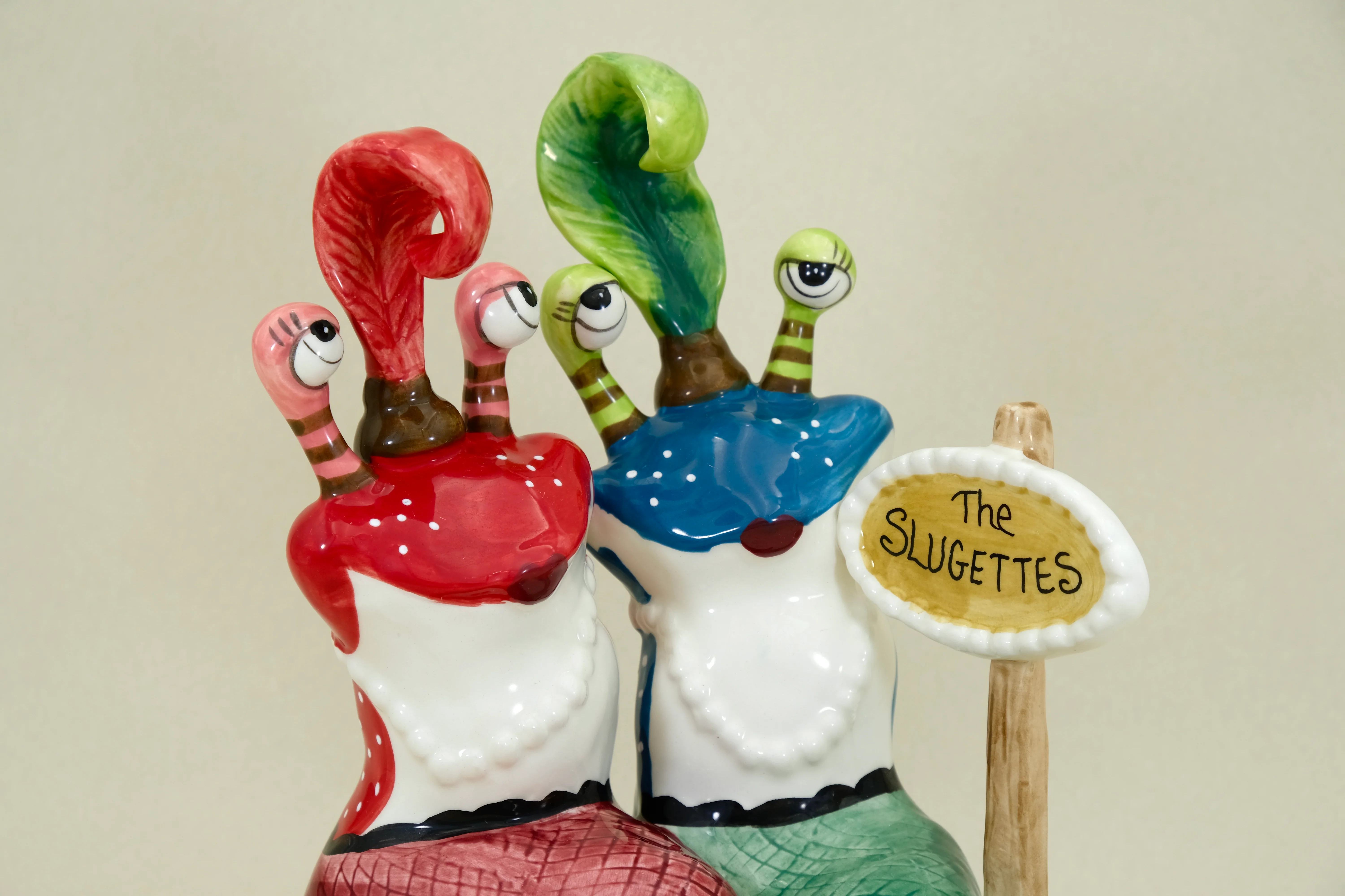 THE SLUGETTES FIGURINE - Image 2