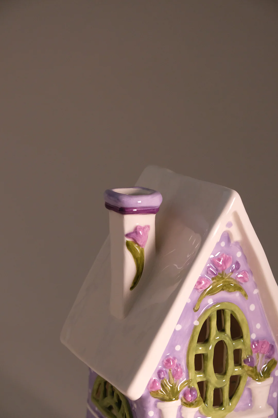 The Tranquil Tulip Teahouse Candle House - Image 7