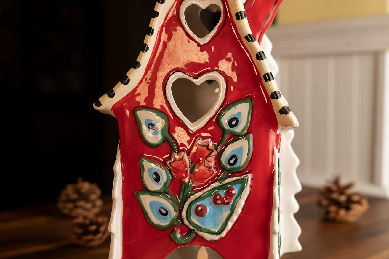 Tis The Season Candle House - Image 3