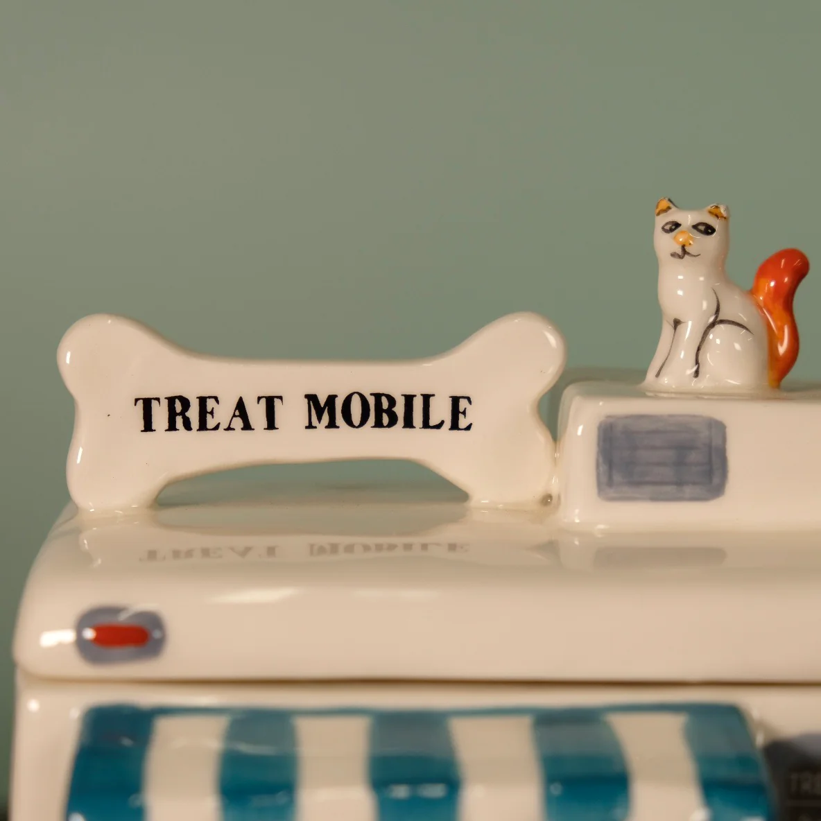 TREAT MOBILE PET FOOD TRUCK TREAT JAR - Image 9