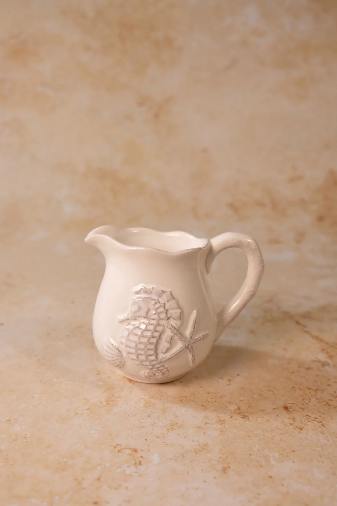White Seahorse Sugar & Creamer Set - Image 3