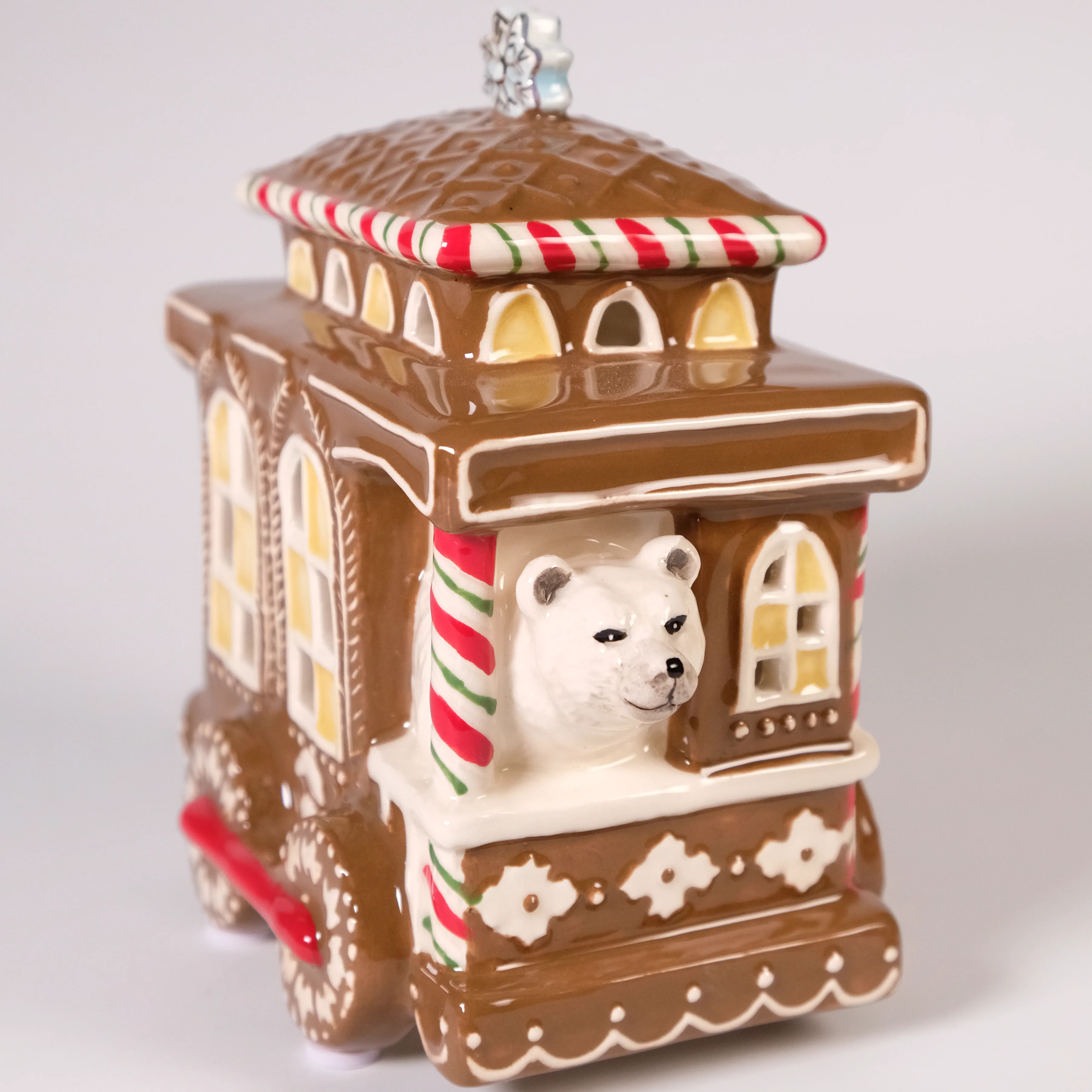 Woodland Gingerbread Train Candle House - Image 9